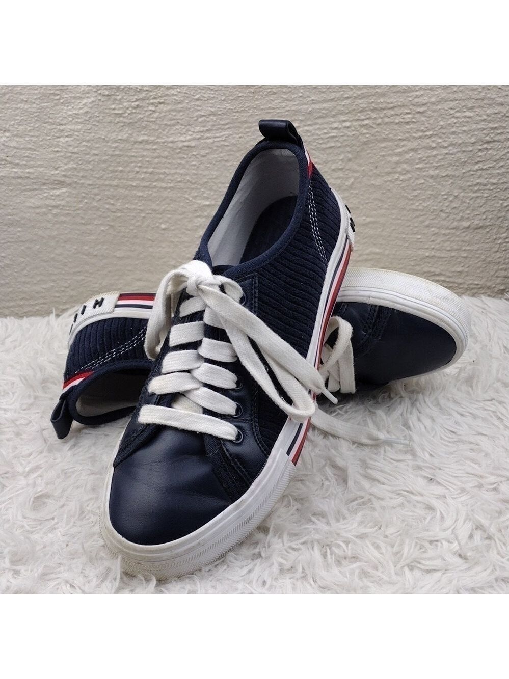 Tommy Hilfiger Hopper2 Blue Textile Upper Lace Up Low Top Platform Sneaker Shoes